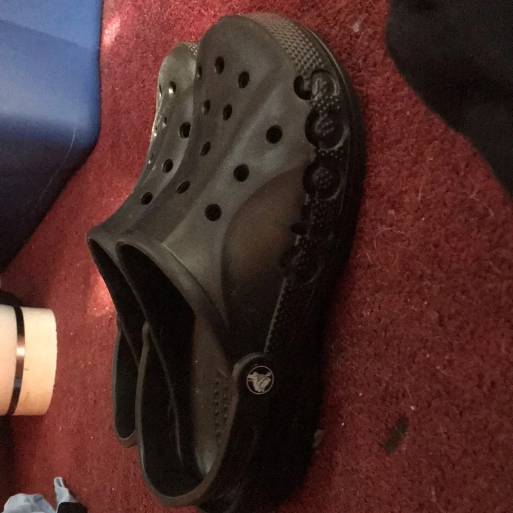 Crocs - Picture 2 of 3